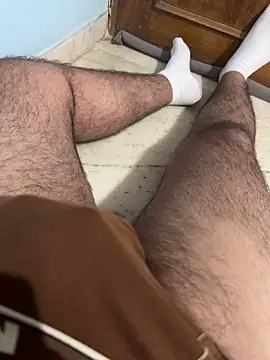 studdboyy online show from December 3, 2024, 3:44 pm