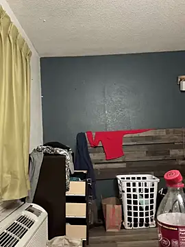 Snapshot of HotMessStilltheBest chatting on January 13, 2025, 1:56 am HotMessStilltheBest online show from January 13, 2025, 1:56 am