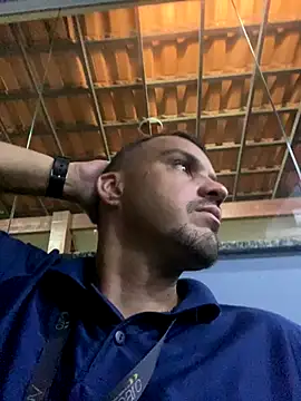 Vaguinhowqs online show from October 18, 2025, 7:31 am