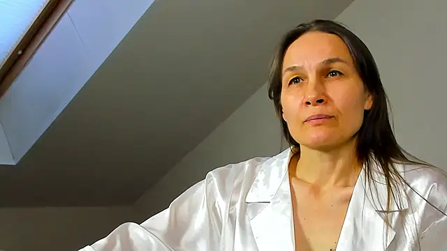 Snapshot of Lillian_White chatting on February 1, 2025, 10:26 am Lillian White online show from February 1, 2025, 10:26 am