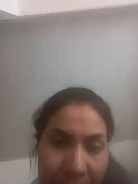 Snapshot of 02julieta chatting on December 16, 2024, 7:32 pm 02julieta online show from December 16, 2024, 7:32 pm