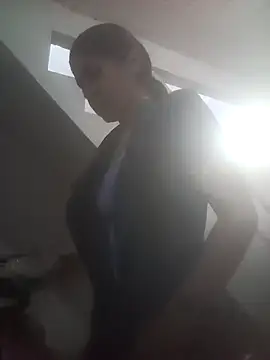 Snapshot of 02julieta chatting on January 22, 2025, 2:03 pm 02julieta online show from January 22, 2025, 2:03 pm