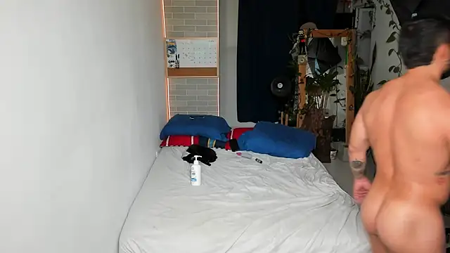 Snapshot of Travis_bakers chatting on February 16, 2025, 4:53 am Travis bakers online show from February 16, 2025, 4:53 am