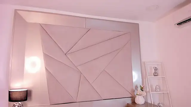 Snapshot of RAVENDIPAUL chatting on February 7, 2025, 10:52 pm RAVENDIPAUL online show from February 7, 2025, 10:52 pm