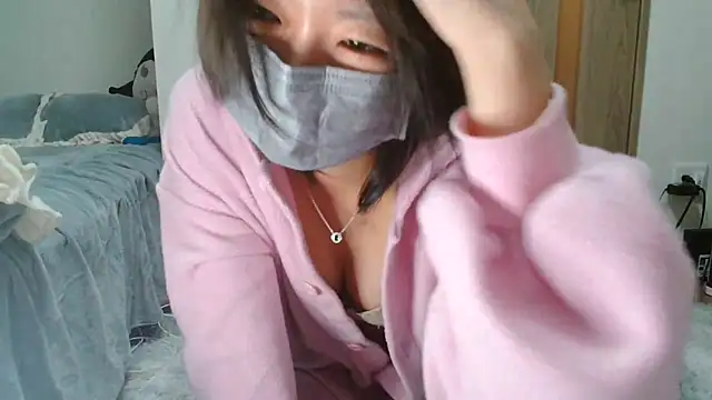 Snapshot of rei_0180 chatting on December 15, 2024, 4:07 am rei 0180 online show from December 15, 2024, 4:07 am