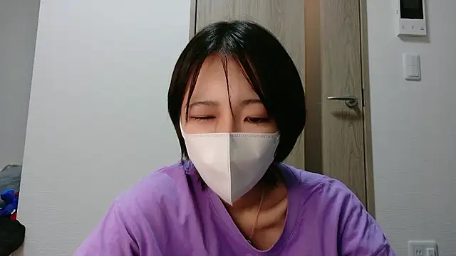 Snapshot of rei_0180 chatting on October 3, 2025, 5:32 pm rei 0180 online show from October 3, 2025, 5:32 pm