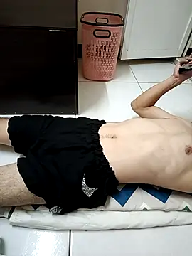 Snapshot of chiata410 chatting on October 8, 2025, 2:14 pm chiata410 online show from October 8, 2025, 2:14 pm