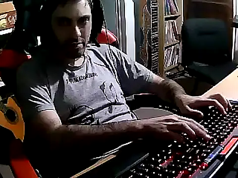 Snapshot of johnwood88 chatting on February 27, 2025, 5:56 am johnwood88 online show from February 27, 2025, 5:56 am