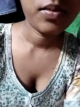 Snapshot of Shivani_Tivari chatting on January 23, 2025, 6:17 am Shivani Tivari online show from January 23, 2025, 6:17 am