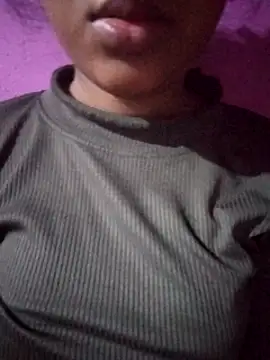 Snapshot of Shivani_Tivari chatting on January 23, 2025, 6:45 pm Shivani Tivari online show from January 23, 2025, 6:45 pm