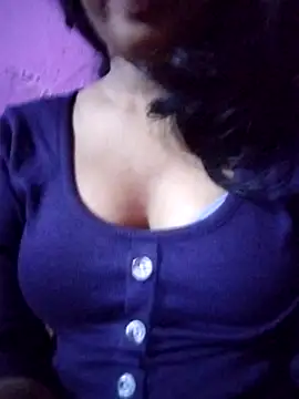 Snapshot of Shivani_Tivari chatting on January 24, 2025, 6:25 pm Shivani Tivari online show from January 24, 2025, 6:25 pm