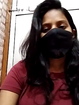 Snapshot of Shivani_Tivari chatting on February 12, 2025, 7:24 pm Shivani Tivari online show from February 12, 2025, 7:24 pm