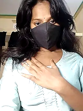 Snapshot of Shivani_Tivari chatting on November 11, 2025, 5:24 pm Shivani Tivari online show from November 11, 2025, 5:24 pm