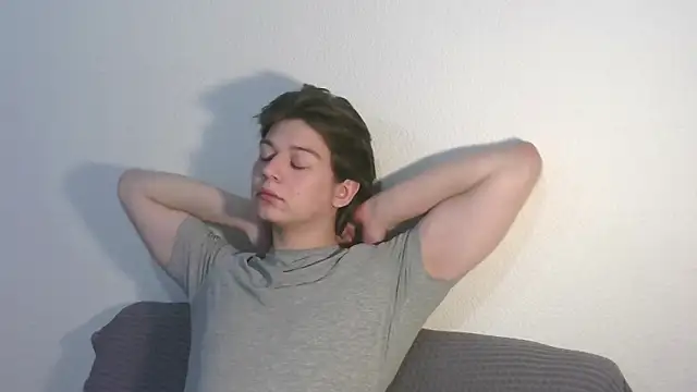 Snapshot of W_N_G_S chatting on September 11, 2025, 7:58 pm W N G S online show from September 11, 2025, 7:58 pm