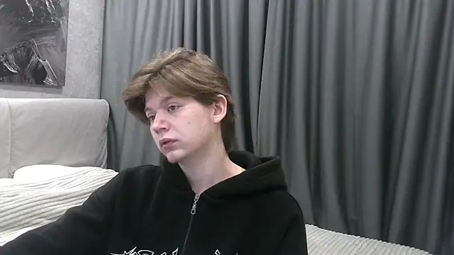 Snapshot of W_N_G_S chatting on October 9, 2025, 3:15 am W N G S online show from October 9, 2025, 3:15 am