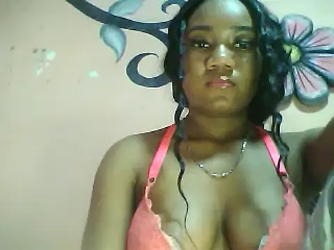 Snapshot of Fariana01 chatting on January 7, 2025, 1:17 am Fariana01 online show from January 7, 2025, 1:17 am