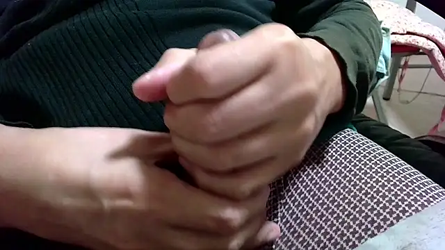 Snapshot of chome_suke chatting on November 5, 2025, 2:06 pm chome suke online show from November 5, 2025, 2:06 pm