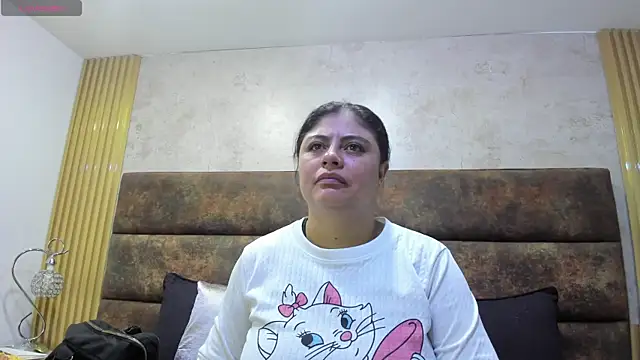 Snapshot of ElizabethWeil chatting on February 26, 2025, 12:03 pm ElizabethWeil online show from February 26, 2025, 12:03 pm
