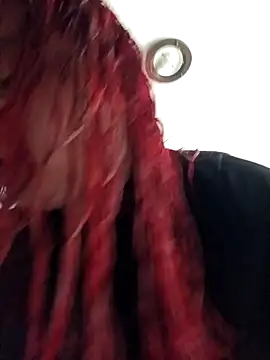 Snapshot of CURVY-HORNY chatting on October 15, 2025, 9:04 pm CURVY-HORNY online show from October 15, 2025, 9:04 pm