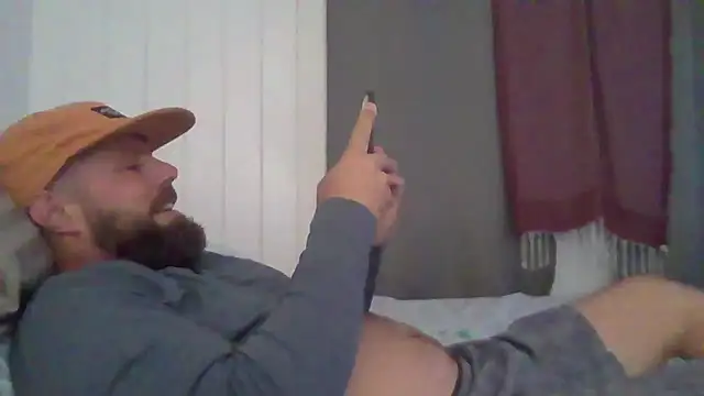 Snapshot of inoutinoutinout chatting on January 11, 2025, 4:27 am inoutinoutinout online show from January 11, 2025, 4:27 am