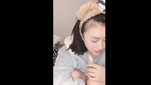 Snapshot of ffccvjsexx chatting on December 14, 2024, 1:27 pm ffccvjsexx online show from December 14, 2024, 1:27 pm