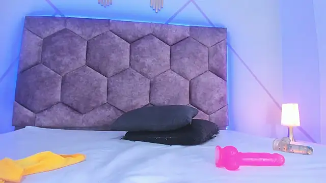 Snapshot of aggy_castel chatting on January 13, 2025, 11:06 pm aggy castel online show from January 13, 2025, 11:06 pm