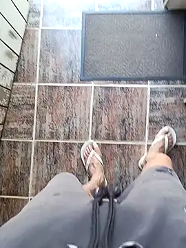 Snapshot of paubabando_ chatting on January 13, 2025, 5:33 pm paubabando  online show from January 13, 2025, 5:33 pm