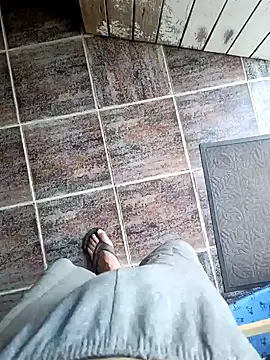 Snapshot of paubabando_ chatting on January 13, 2025, 9:20 pm paubabando  online show from January 13, 2025, 9:20 pm