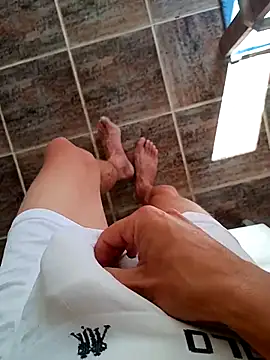 Snapshot of paubabando_ chatting on March 5, 2025, 12:22 pm paubabando  online show from March 5, 2025, 12:22 pm