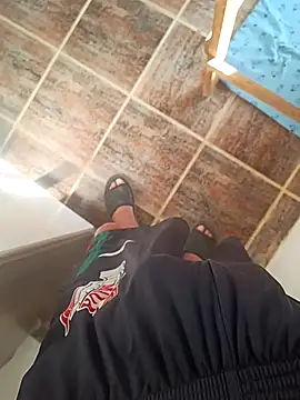 Snapshot of paubabando_ chatting on March 22, 2025, 11:00 am paubabando  online show from March 22, 2025, 11:00 am