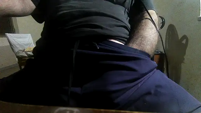 Snapshot of angel0_voglioso chatting on December 7, 2024, 8:27 pm angel0 voglioso online show from December 7, 2024, 8:27 pm