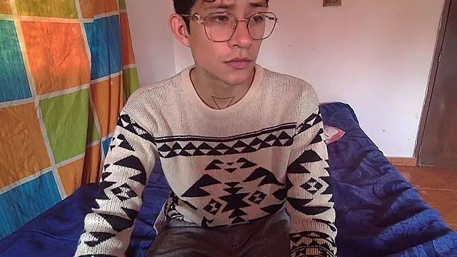 Snapshot of Sweet_c4mer0n chatting on October 28, 2025, 3:04 pm Sweet c4mer0n online show from October 28, 2025, 3:04 pm