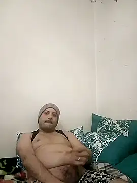 Snapshot of arabian82 chatting on December 16, 2024, 2:25 am arabian82 online show from December 16, 2024, 2:25 am