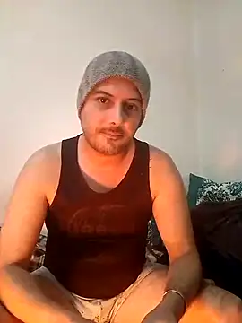 Snapshot of arabian82 chatting on December 17, 2024, 11:38 pm arabian82 online show from December 17, 2024, 11:38 pm