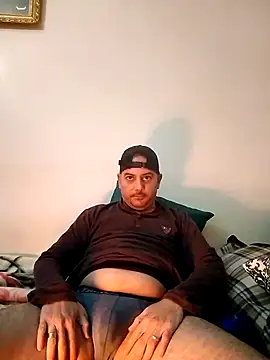 Snapshot of arabian82 chatting on December 22, 2024, 10:25 pm arabian82 online show from December 22, 2024, 10:25 pm