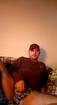 Snapshot of arabian82 chatting on December 27, 2024, 10:05 pm arabian82 online show from December 27, 2024, 10:05 pm