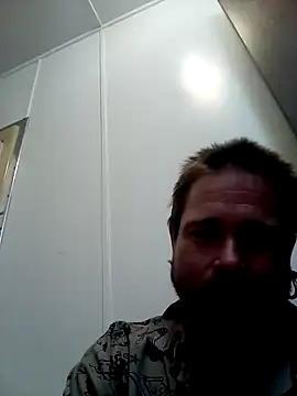 Snapshot of chewciferthered chatting on December 13, 2024, 9:52 pm chewciferthered online show from December 13, 2024, 9:52 pm
