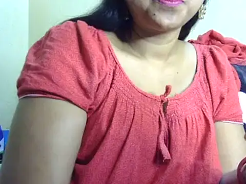 Snapshot of Suhana-sapna chatting on February 1, 2025, 5:16 pm Suhana-sapna online show from February 1, 2025, 5:16 pm