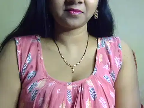 Snapshot of Suhana-sapna chatting on February 3, 2025, 1:51 pm Suhana-sapna online show from February 3, 2025, 1:51 pm