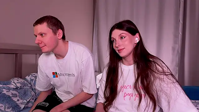 Snapshot of eternal_dream_ chatting on February 8, 2025, 1:43 am eternal dream online show from February 8, 2025, 1:43 am