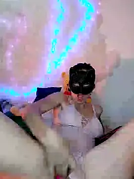 Snapshot of Sweety-Cat chatting on January 5, 2025, 10:08 pm Sweety-Cat online show from January 5, 2025, 10:08 pm