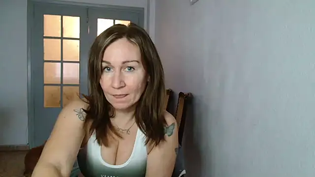 Snapshot of TamaraSweetxo chatting on December 19, 2024, 4:02 pm TamaraSweetxo online show from December 19, 2024, 4:02 pm