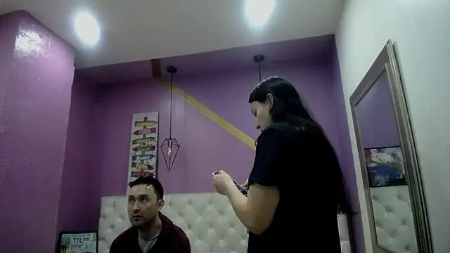 Snapshot of JeremmyAndStacy chatting on February 11, 2025, 12:48 pm JeremmyAndStacy online show from February 11, 2025, 12:48 pm