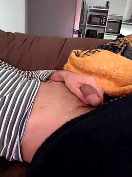 Snapshot of ariel-rick chatting on October 25, 2025, 1:18 pm ariel-rick online show from October 25, 2025, 1:18 pm