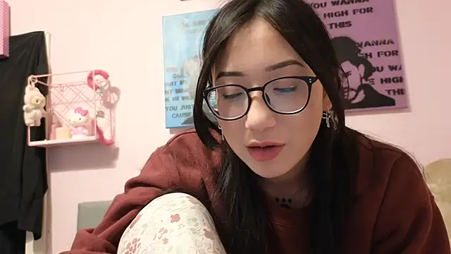 Snapshot of tokyobaby chatting on February 10, 2025, 3:57 am tokyobaby online show from February 10, 2025, 3:57 am