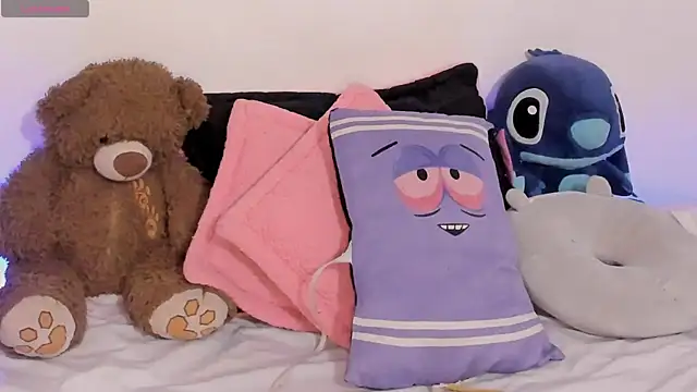 Snapshot of Any_Roussee chatting on January 4, 2025, 2:46 am Any Roussee online show from January 4, 2025, 2:46 am