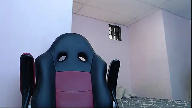 Snapshot of mr_stiven_ chatting on January 26, 2025, 2:03 am mr stiven  online show from January 26, 2025, 2:03 am