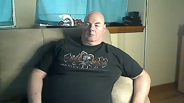 Snapshot of harley99574 chatting on December 14, 2024, 1:49 pm harley99574 online show from December 14, 2024, 1:49 pm