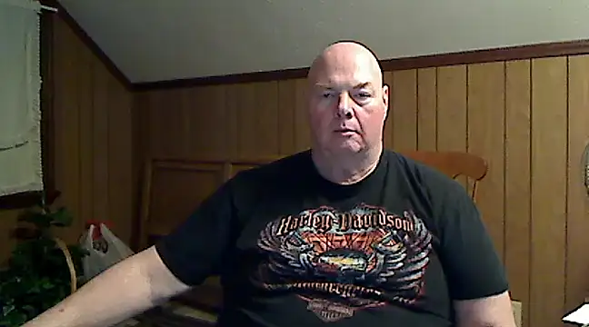 Snapshot of harley99574 chatting on January 4, 2025, 10:45 pm harley99574 online show from January 4, 2025, 10:45 pm