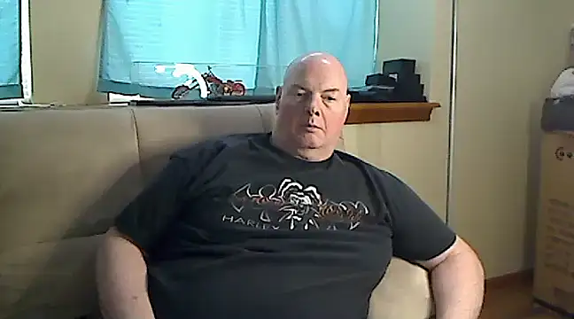 Snapshot of harley99574 chatting on February 19, 2025, 10:09 pm harley99574 online show from February 19, 2025, 10:09 pm